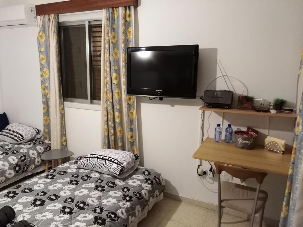 Larnaca, Pervolia 1 Bedroom Seaside Apartment Kültér fotó