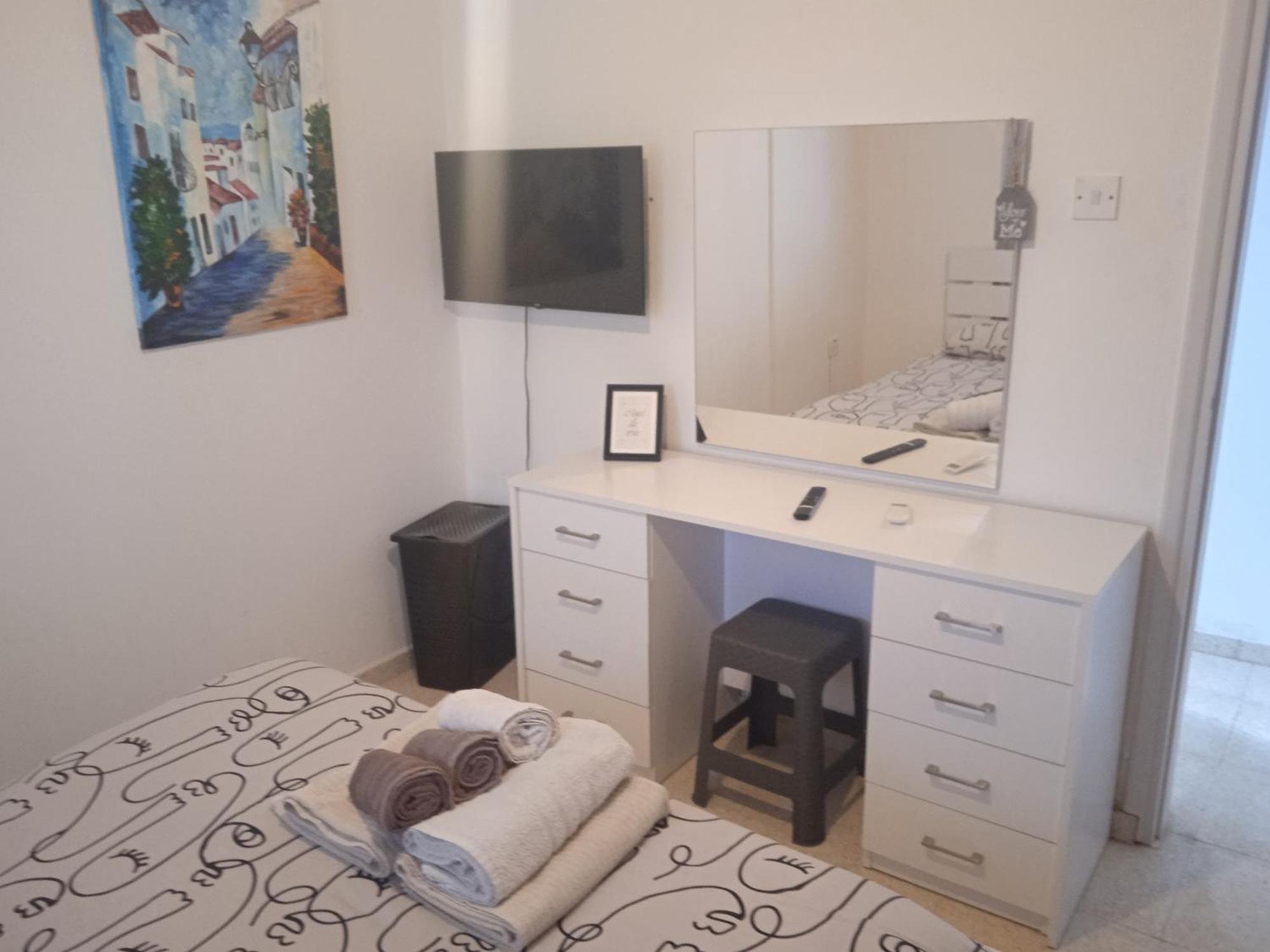 Larnaca, Pervolia 1 Bedroom Seaside Apartment Kültér fotó